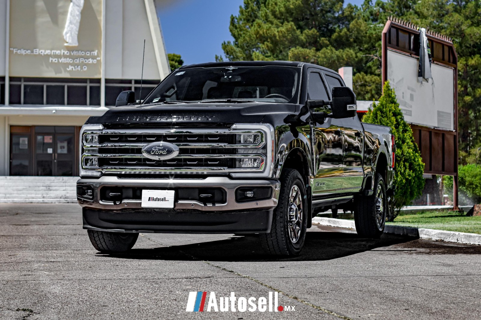 Ford Super Duty F-250 King Ranch 2023