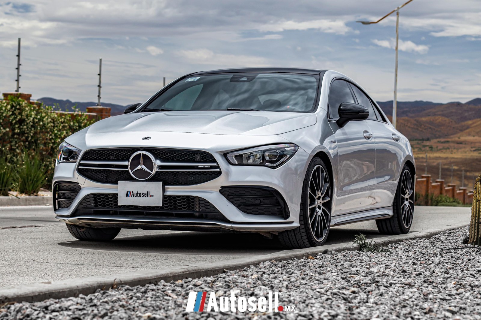 Mercedes Benz CLA 35 AMG 2023
