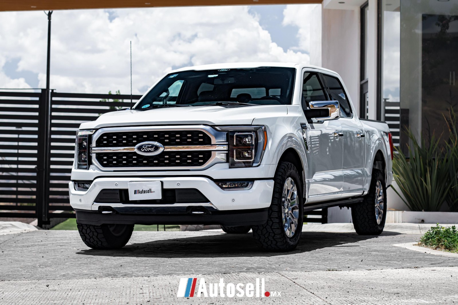 Ford Lobo Platinum 2022